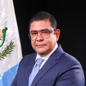 César Roberto Dávila Córdova