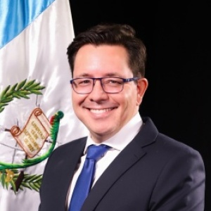 Julio Héctor Estrada Domínguez