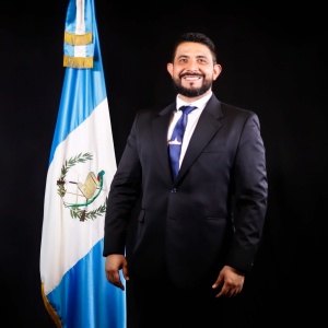 José Carlo Solano